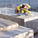Noble22 Suites-special Category 4*