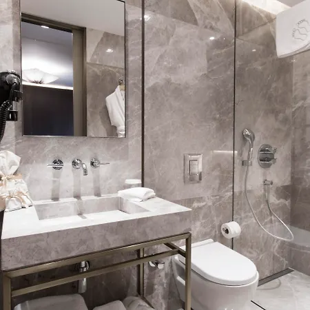 Noble22 Suites-special Category Aparthotel 3*