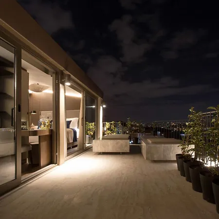 Aparthotel Noble22 Suites-special Category 3*